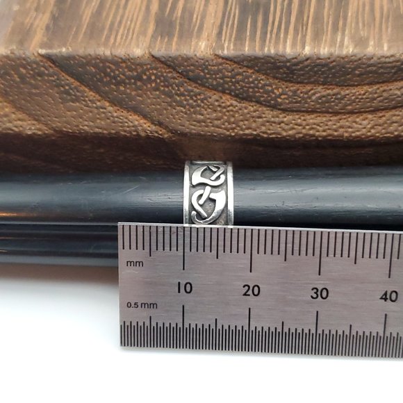 Size 6 925 Sterling Silver Woven Celtic Style Hearts Ring - Picture 7 of 8